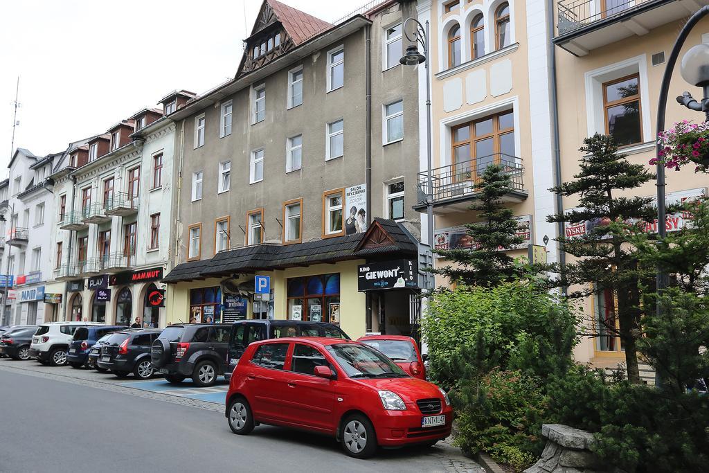 Апартаменти Apartament Giewont Krupowki Закопане Екстер'єр фото